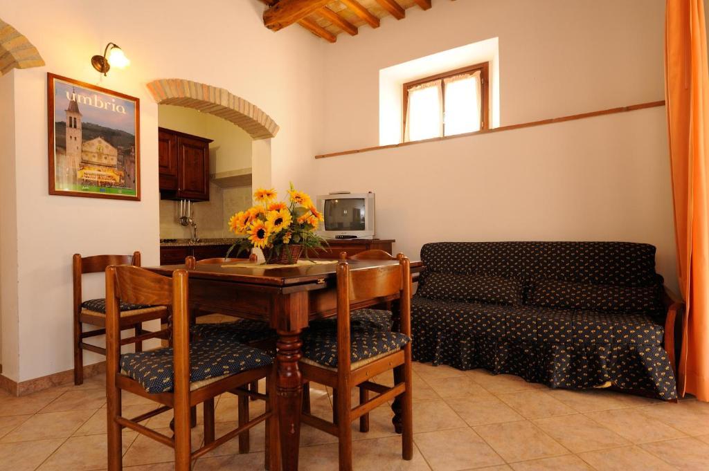 Agriturismo Belsito Pian Di Boccio Bevagna Værelse billede