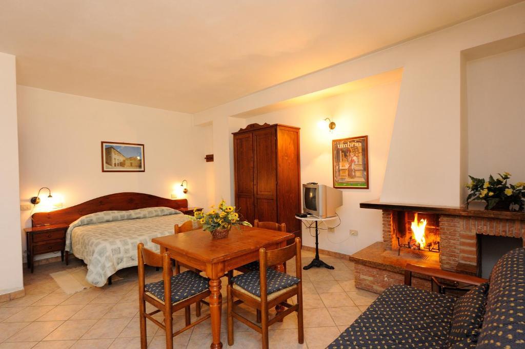 Agriturismo Belsito Pian Di Boccio Bevagna Værelse billede