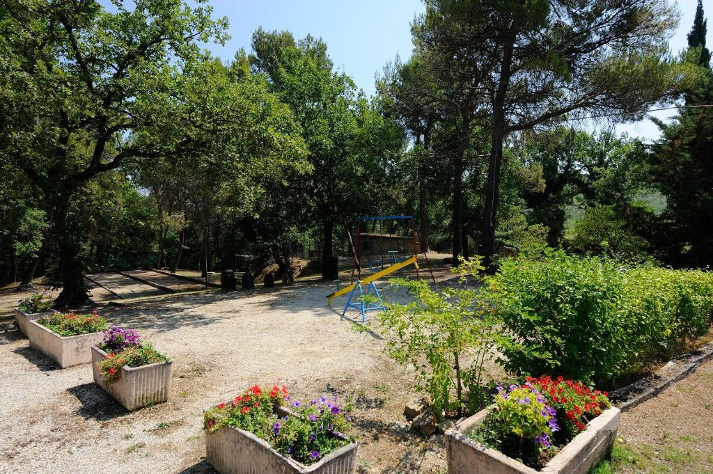 Agriturismo Belsito Pian Di Boccio Bevagna Eksteriør billede
